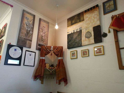 Shali's Cafe - Hotels Melbourne 0