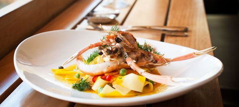Miss Moneypenny's - Hotels Melbourne 28