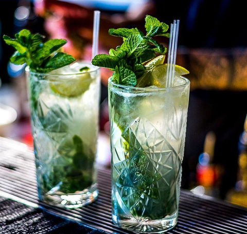 Miss Moneypenny's - Hotels Melbourne 30