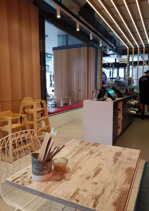 NU Healthy Cafe - Hotels Melbourne 0