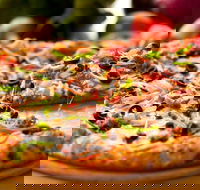 Pizza Hut - Hotels Melbourne