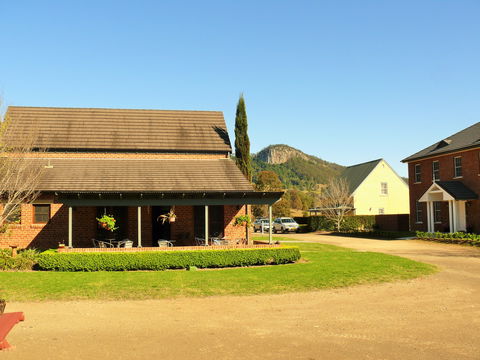 Tugwood Winery - Hotels Melbourne 2