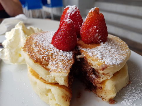 GJ's Bay Cafe And Grill - Hotels Melbourne 1