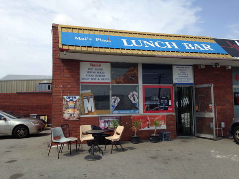 Mai's Lunch Bar - Hotels Melbourne 0