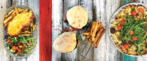 Max's Woodfired Pizza & Burgers - Hotels Melbourne 0