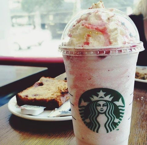 Starbucks - Chadstone - Hotels Melbourne 0