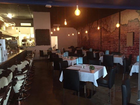 Meze-Mazi - Hotels Melbourne 0