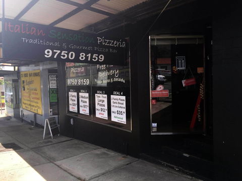 Italian Sensation Pizzeria - Hotels Melbourne 0