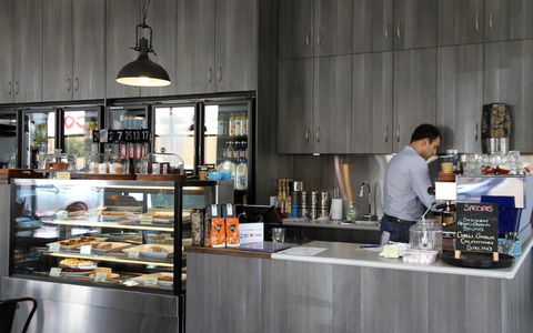 61 Balo Café Moree - Hotels Melbourne 1