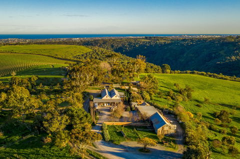 Samuel's Gorge Winery - Hotels Melbourne 0
