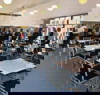 Shine Cafe - Hotels Melbourne