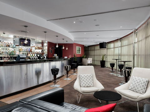Champs Bar And Dining - Hotels Melbourne 0