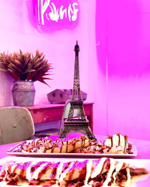 Miss Claudes Crepes - Hotels Melbourne 0