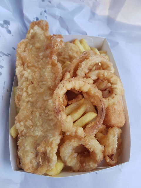 Surrey Hills Fish And Chips - Hotels Melbourne 0