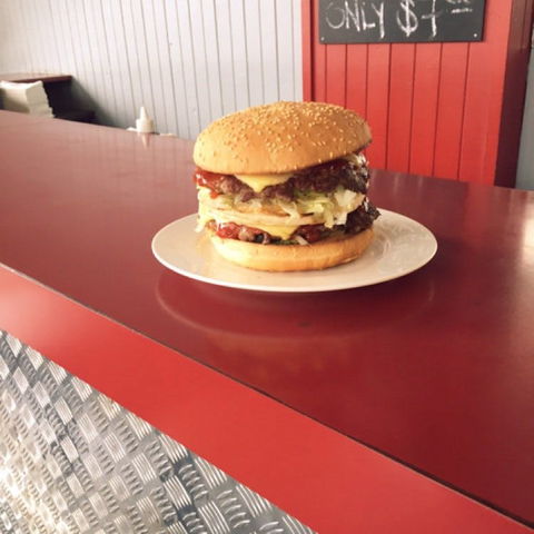 Danny's Burgers - Hotels Melbourne 0