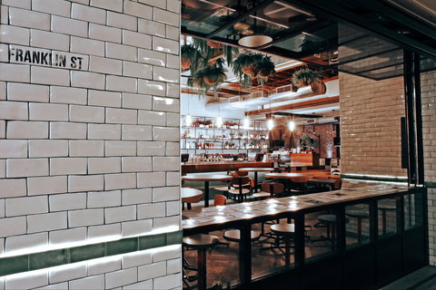 Public Bar - Hotels Melbourne 0