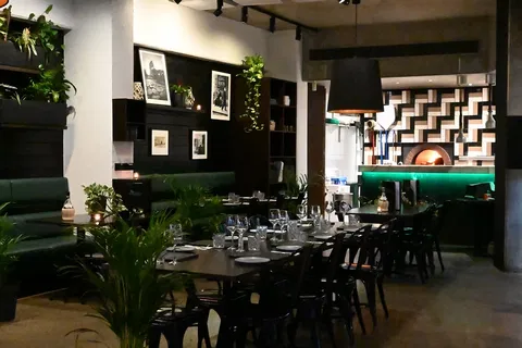 Crento Italian Restaurant - Hotels Melbourne 0