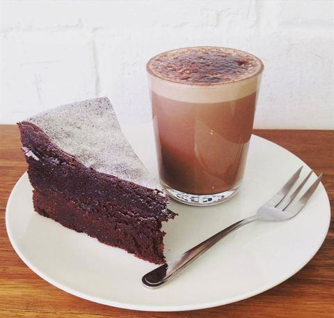Mrs Jones The Baker - Hotels Melbourne 1