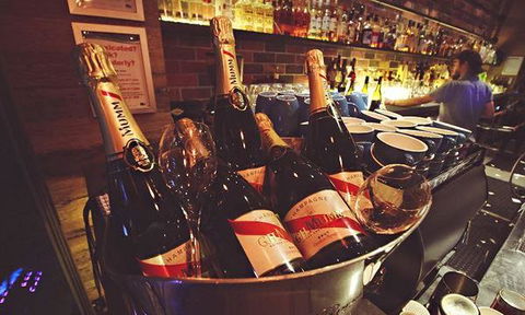 Soho Restaurant & Bar - Hotels Melbourne 6