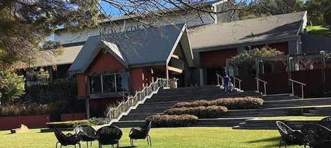 Vines Restaurant At Hollydene Estate - Hotels Melbourne 3