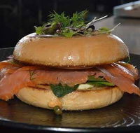 The Vinyard Restaurant  Wine Bar - Hotels Melbourne