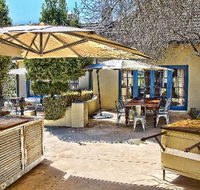 Katers Larder - Hotels Melbourne