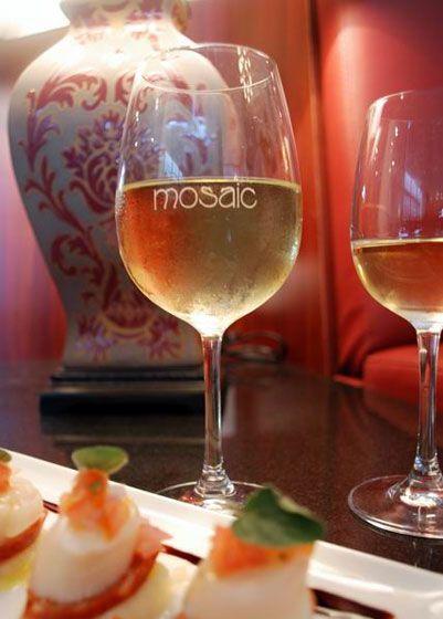 Mosaic Restaurant - Hotels Melbourne 6