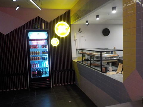 Duke Pizza - Hotels Melbourne 0