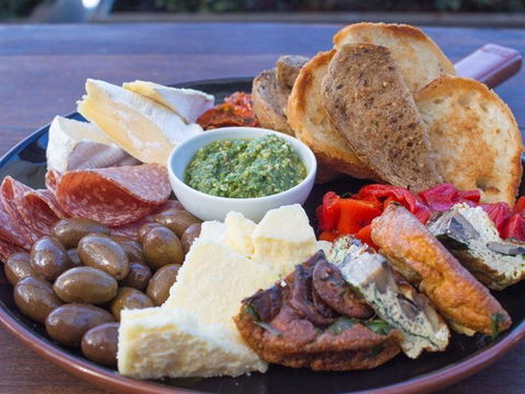 Gamble & Brown - Hotels Melbourne 15