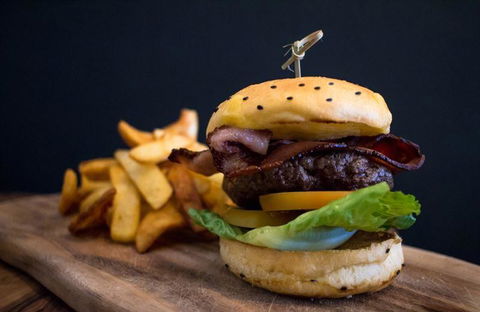 Gamble & Brown - Hotels Melbourne 7