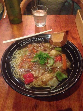 Yokozuna - Hotels Melbourne 0