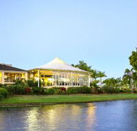 Emerald Lakes Golf Club - Hotels Melbourne