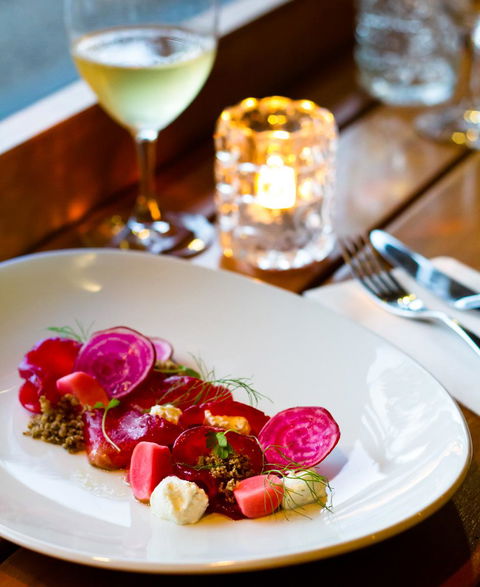 Miss Moneypenny’s - Hotels Melbourne 2