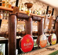 The Sticky Wicket Bar - Hotels Melbourne
