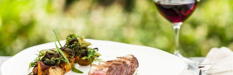 The Long Apron - Hotels Melbourne 5