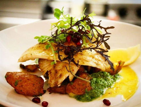 Meze Me Grove - Hotels Melbourne 4