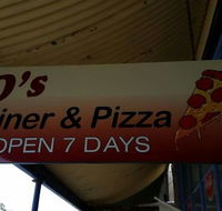 JD's Diner  Pizza - Hotels Melbourne