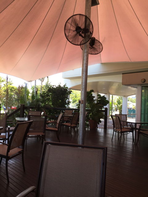 Palms Restaurant - Hotels Melbourne 1