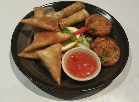 Tom Yum Thai Cuisine - Hotels Melbourne 0