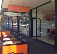 Shemesh Pizza - Hotels Melbourne
