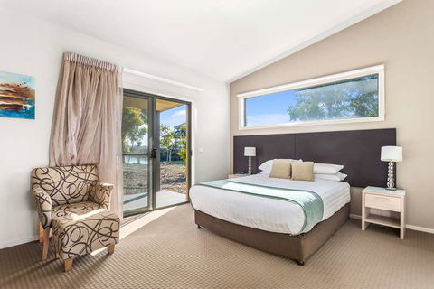 Quality Suites Point Cook Seasons 5 - Hotels Melbourne 6