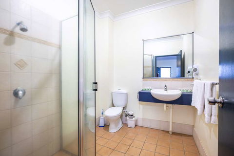 Atherton Hotel - Hotels Melbourne 3