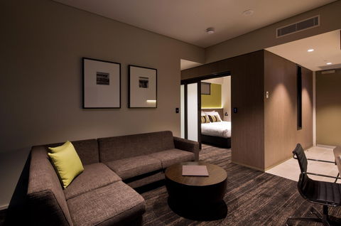 The Glen Hotel & Suites - Hotels Melbourne 4
