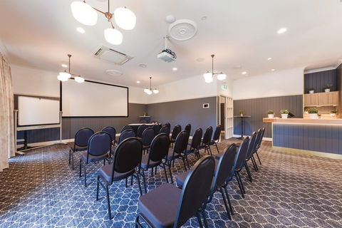 The Glen Hotel & Suites - Hotels Melbourne 7