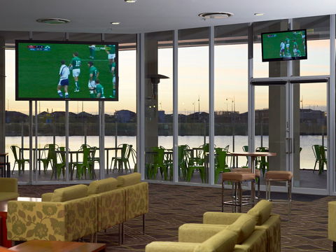 Mercure Melbourne Caroline Springs - Hotels Melbourne 3