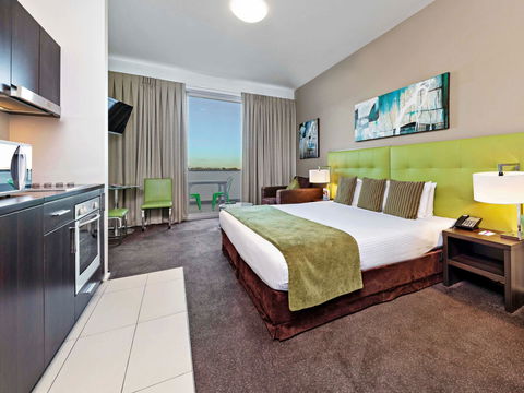 Mercure Melbourne Caroline Springs - Hotels Melbourne 7