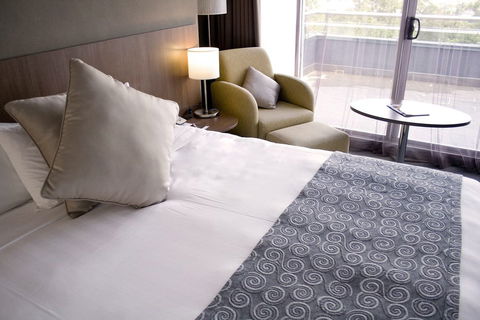 Hotel Urban St Leonards - Hotels Melbourne 6