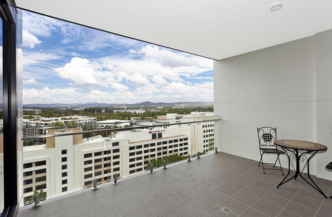 Astra Canberra Manhattan - Hotels Melbourne 8
