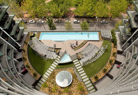 Astra Canberra Manhattan - Hotels Melbourne 12