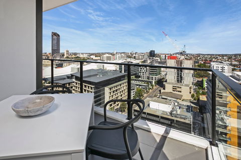 Arise Soda - Hotels Melbourne 3